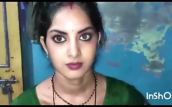 この甘美なインド人美女が、彼女の夫にパウンドされるのを垣間見よう