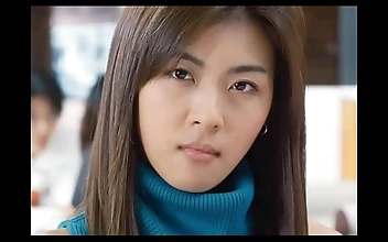 JAV・アズヌード、『ハ・ジウォン』で魅惑的な曲線美を披露 - K-POPのスルメのような美女が登場！