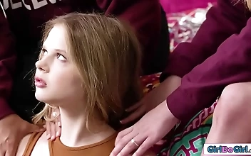 あなたの義理の熟女を誘惑する〜彼女とタブーを探求する！