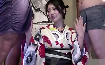 中出しフェアで人妻黒人美女と欲望を満たす～ダブル挿入付き