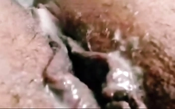 ワオ、日本の女の子たちは素晴らしいセックスを楽しんでいる