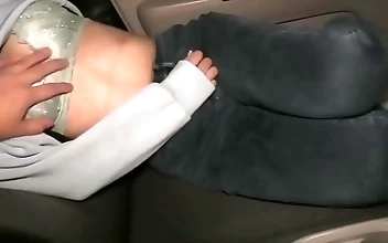 この変態カップルの公開アドベンチャーで、あなたの野生の妄想を解き放とう！