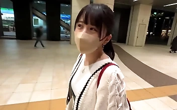 解き放たれた欲望〜淫乱女子大生ひなたが国宝に挑む！彼女の初ファックを見よ